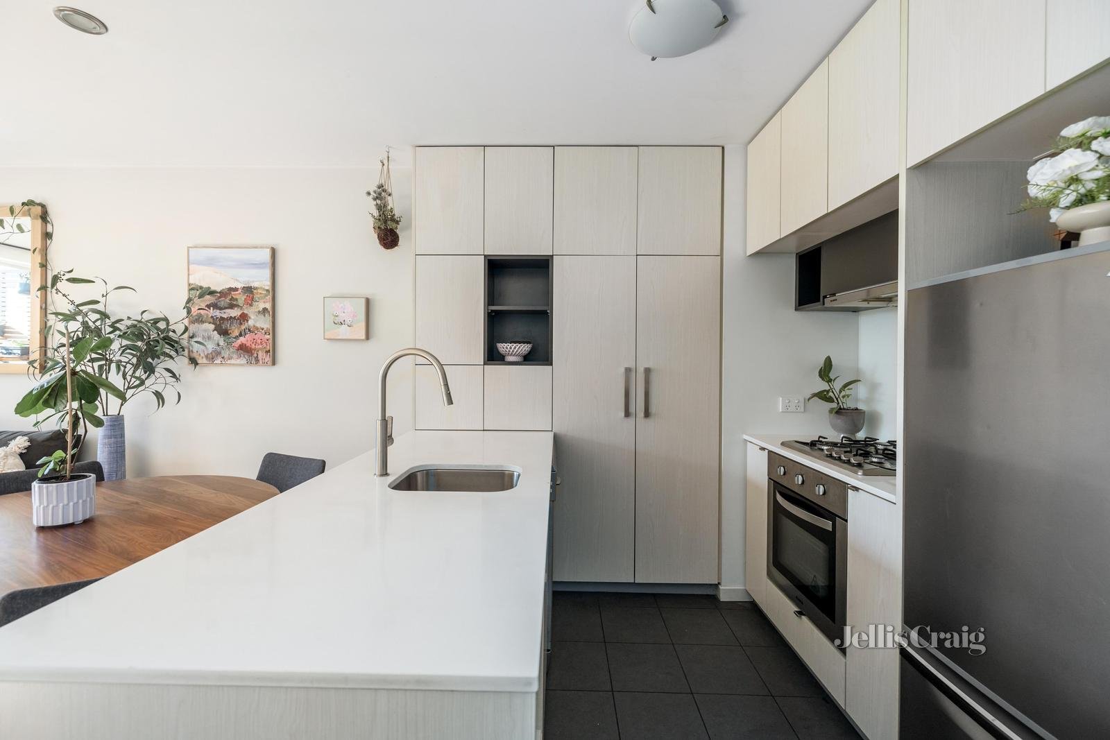 18/339 Burnley Street, Richmond image 2