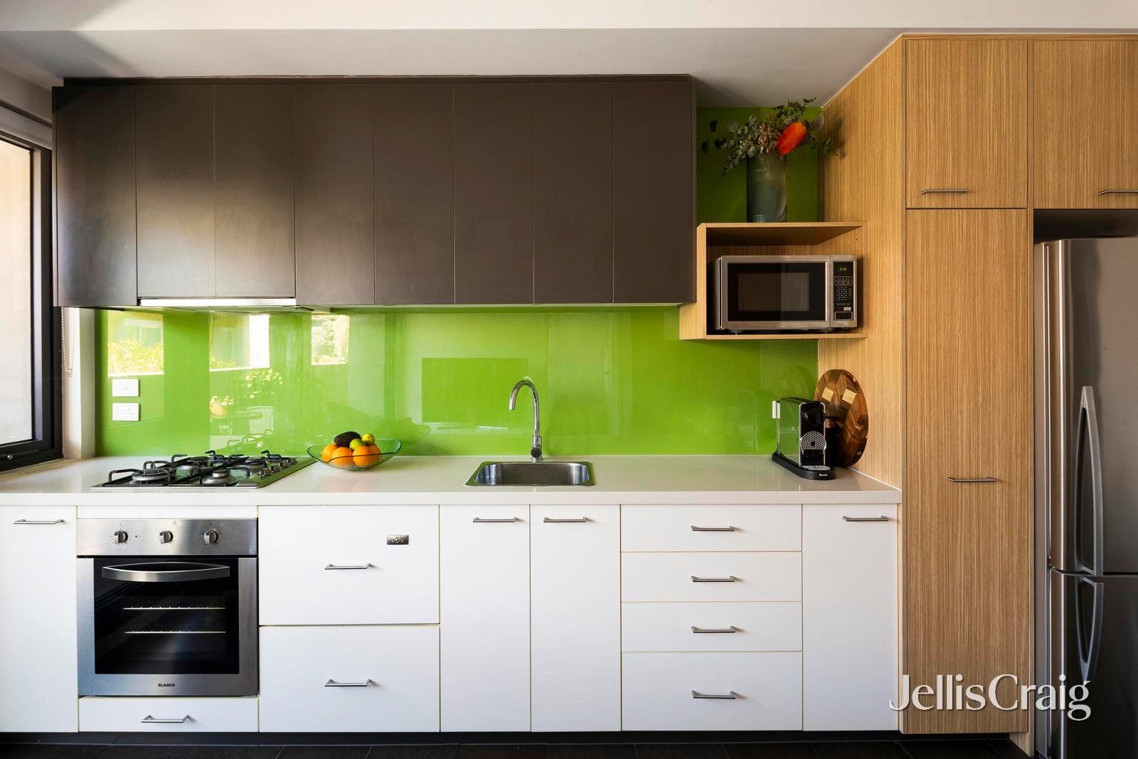 18/341 Heidelberg Road, Northcote image 5