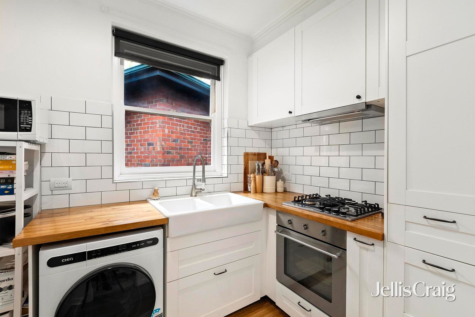 18/38 Mitford Street, Elwood image 3