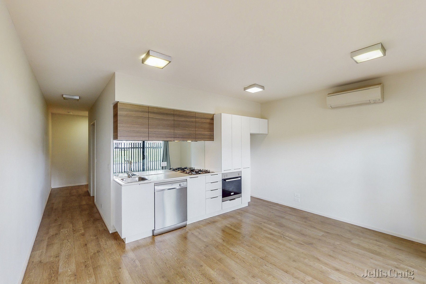 1/84 Cade Way, Parkville image 2