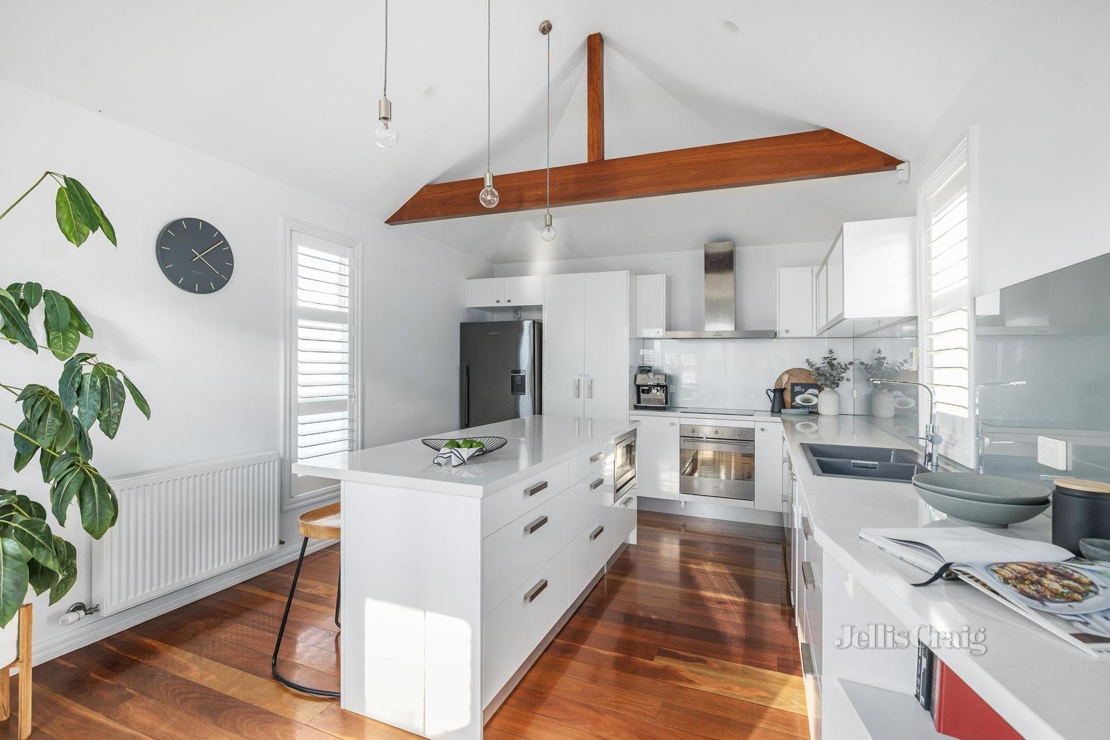 184 Ross Street, Port Melbourne image 3