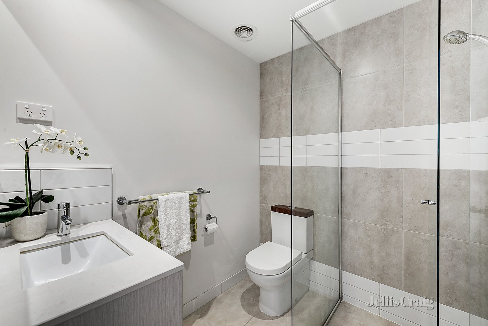18/41 Murrumbeena Road, Murrumbeena image 8