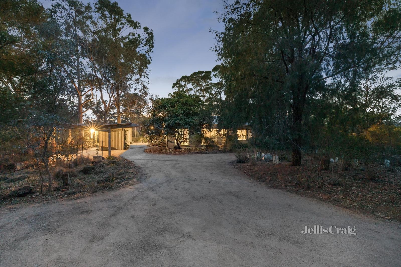 185 Dodd Street, St Andrews image 2