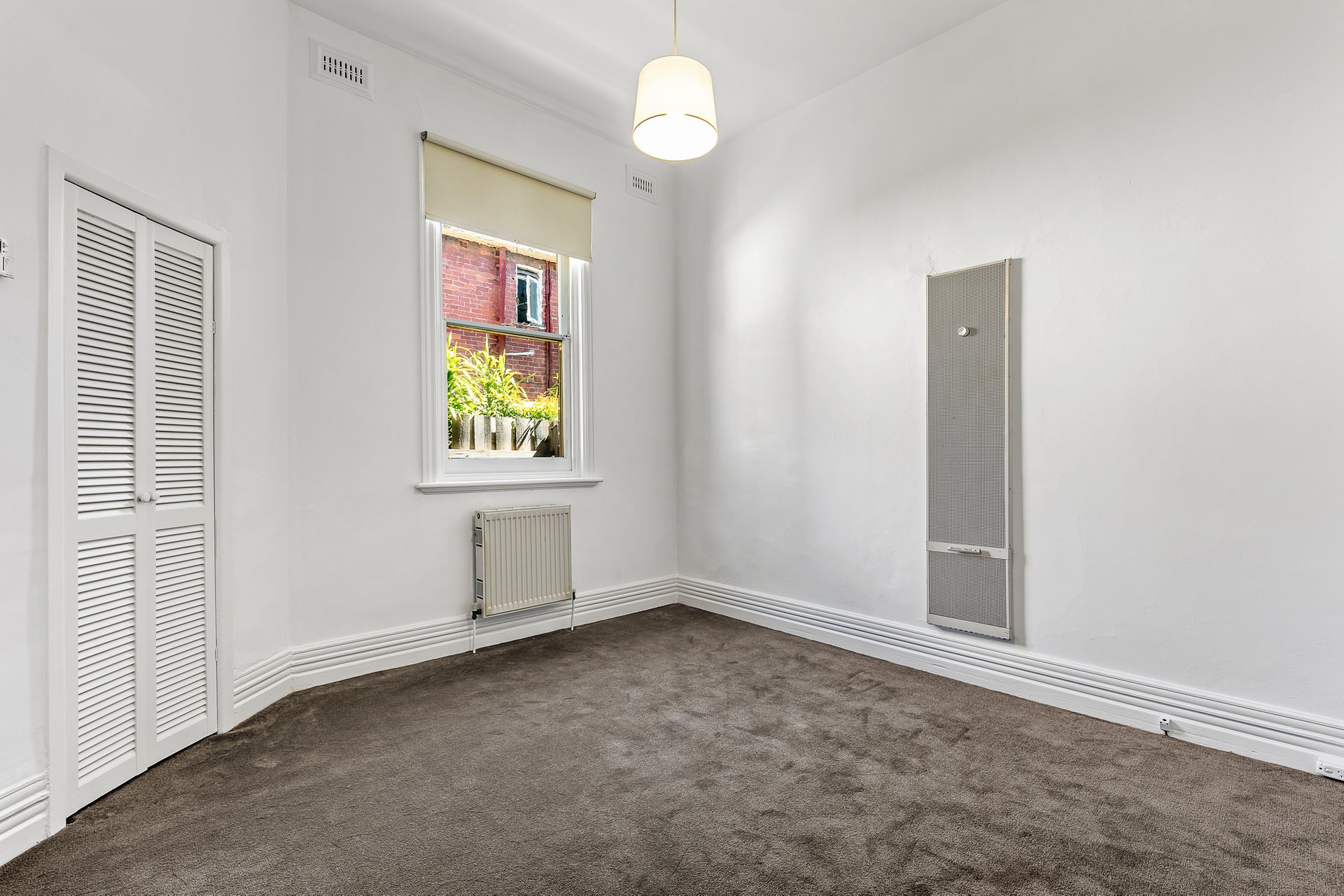 Property Gallery Thumbnail 6