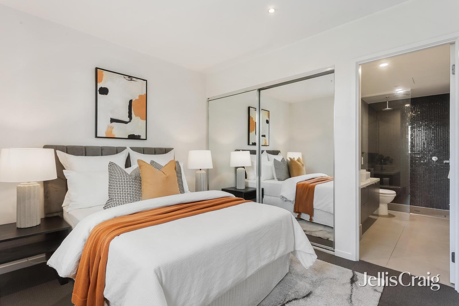 18/523 Burwood Road, Hawthorn image 5