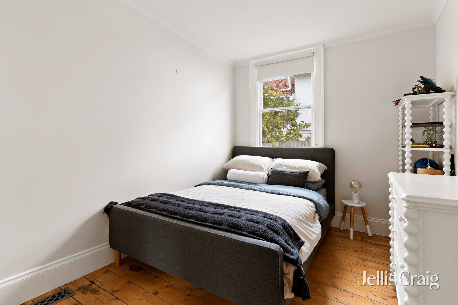 186 Napier Street, Essendon image 7