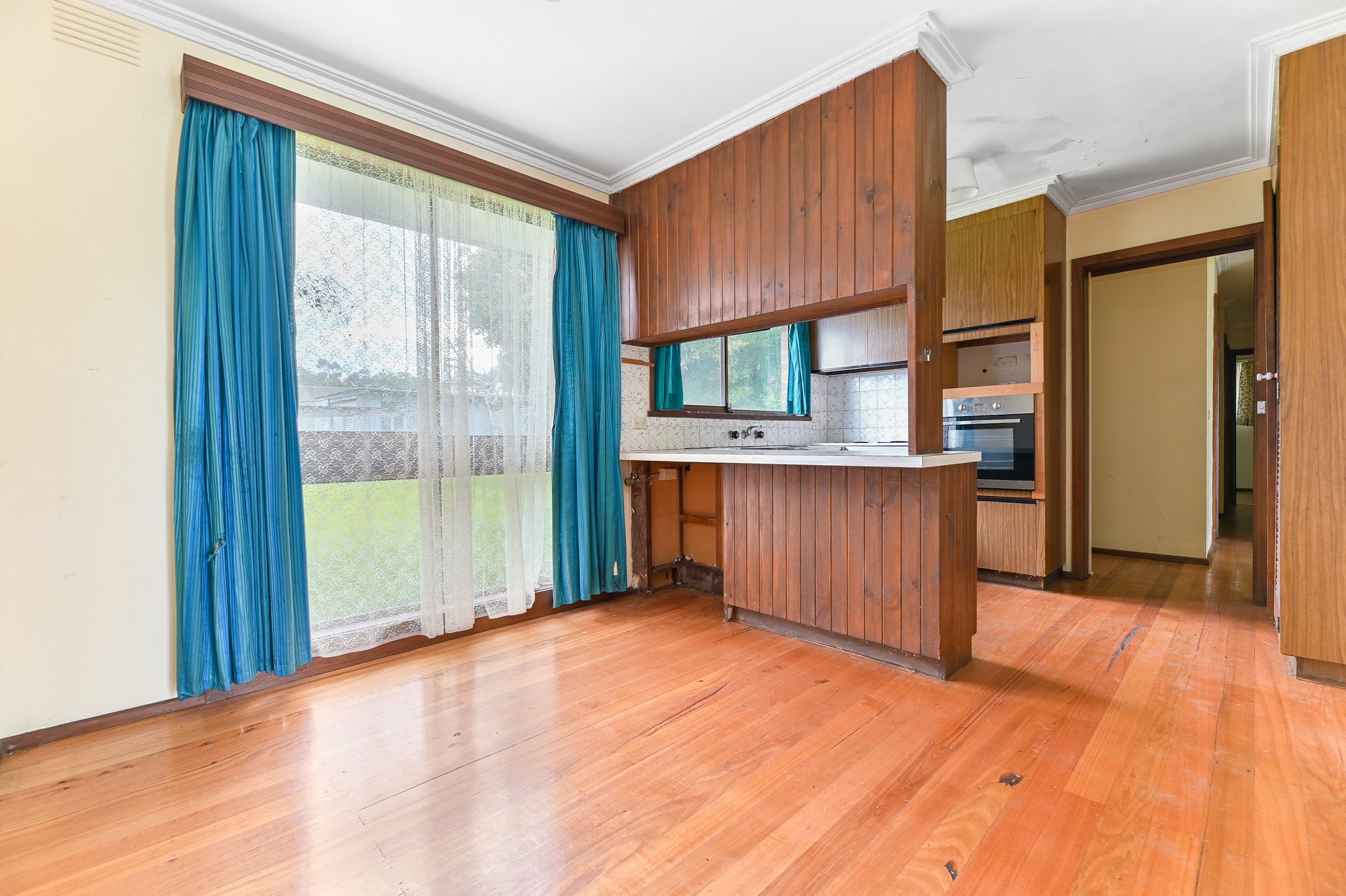 186 Sladen Street, Cranbourne image 2