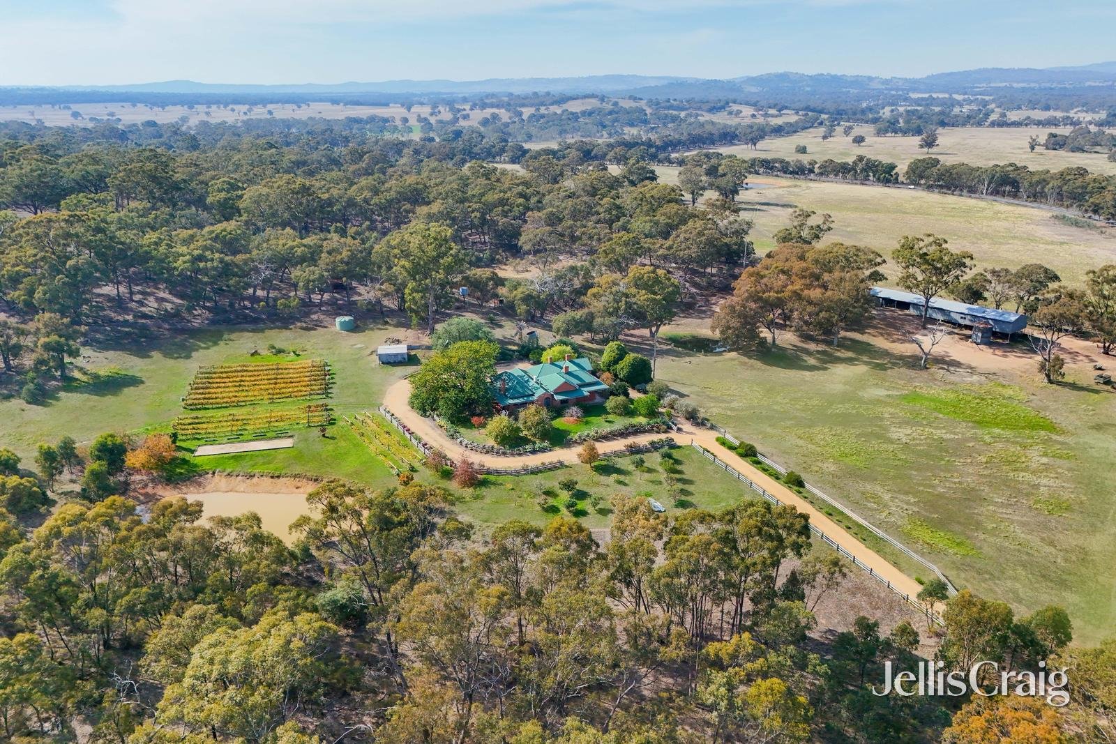 186 Three Chain Road, Walmer image 4