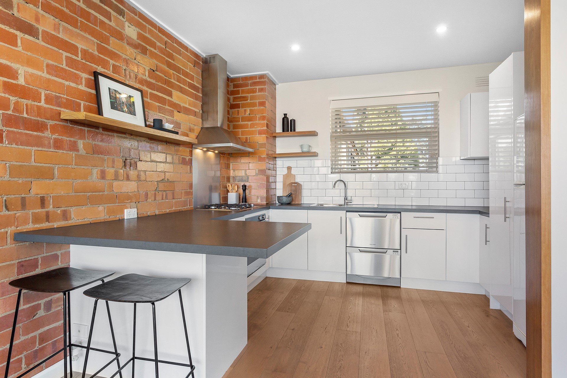 18/672 Malvern Road, Prahran image 3