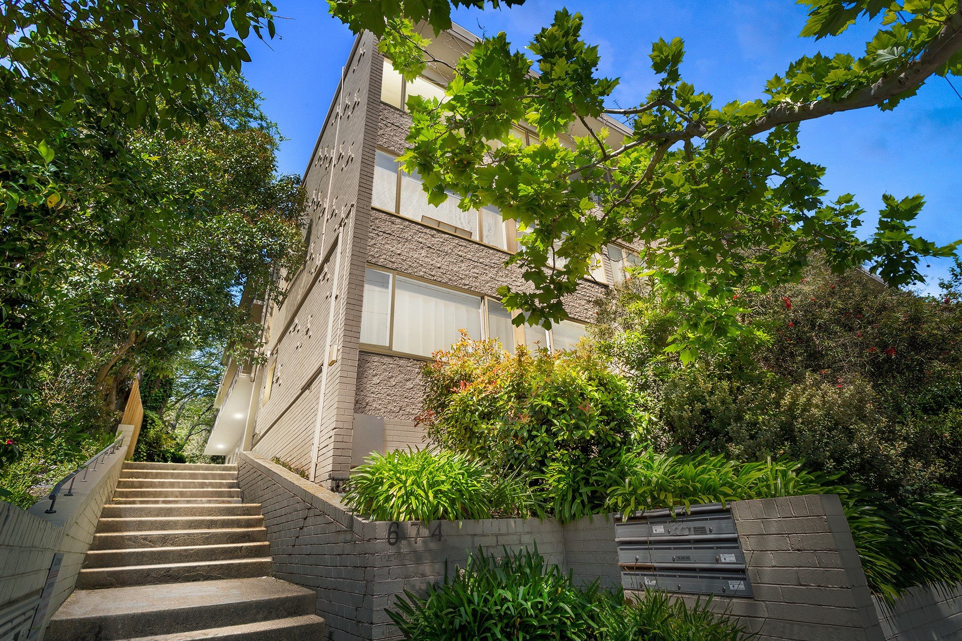 18/672 Malvern Road, Prahran image 9