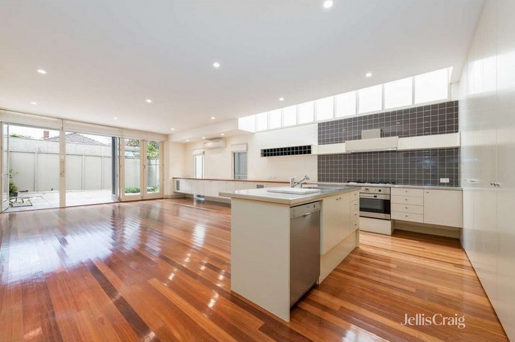 1/87 Elgin Street, Hawthorn image 2