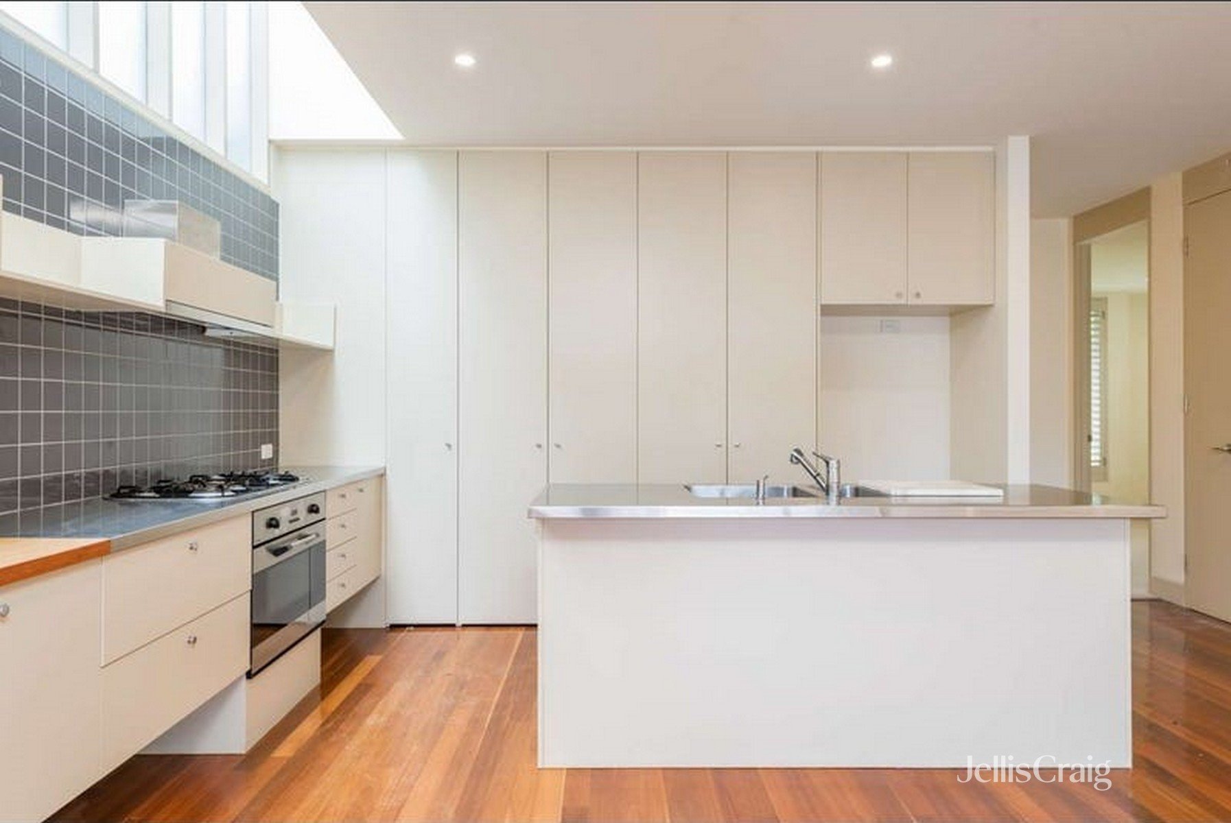1/87 Elgin Street, Hawthorn image 3