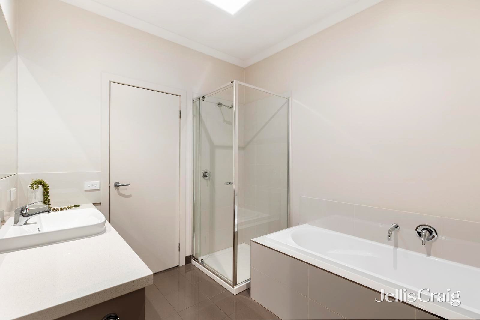 1/87 Lincoln Road, Croydon image 8