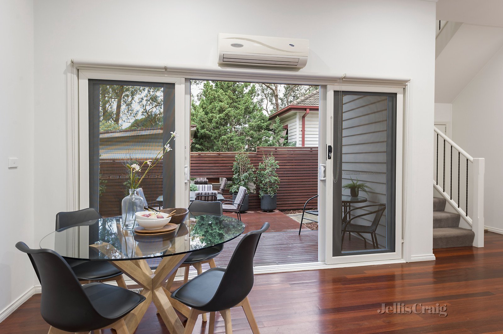 1/87 Rattray Road, Montmorency image 5