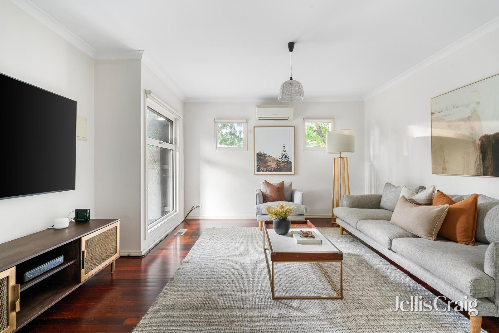 1/87 Rattray Road, Montmorency image 2