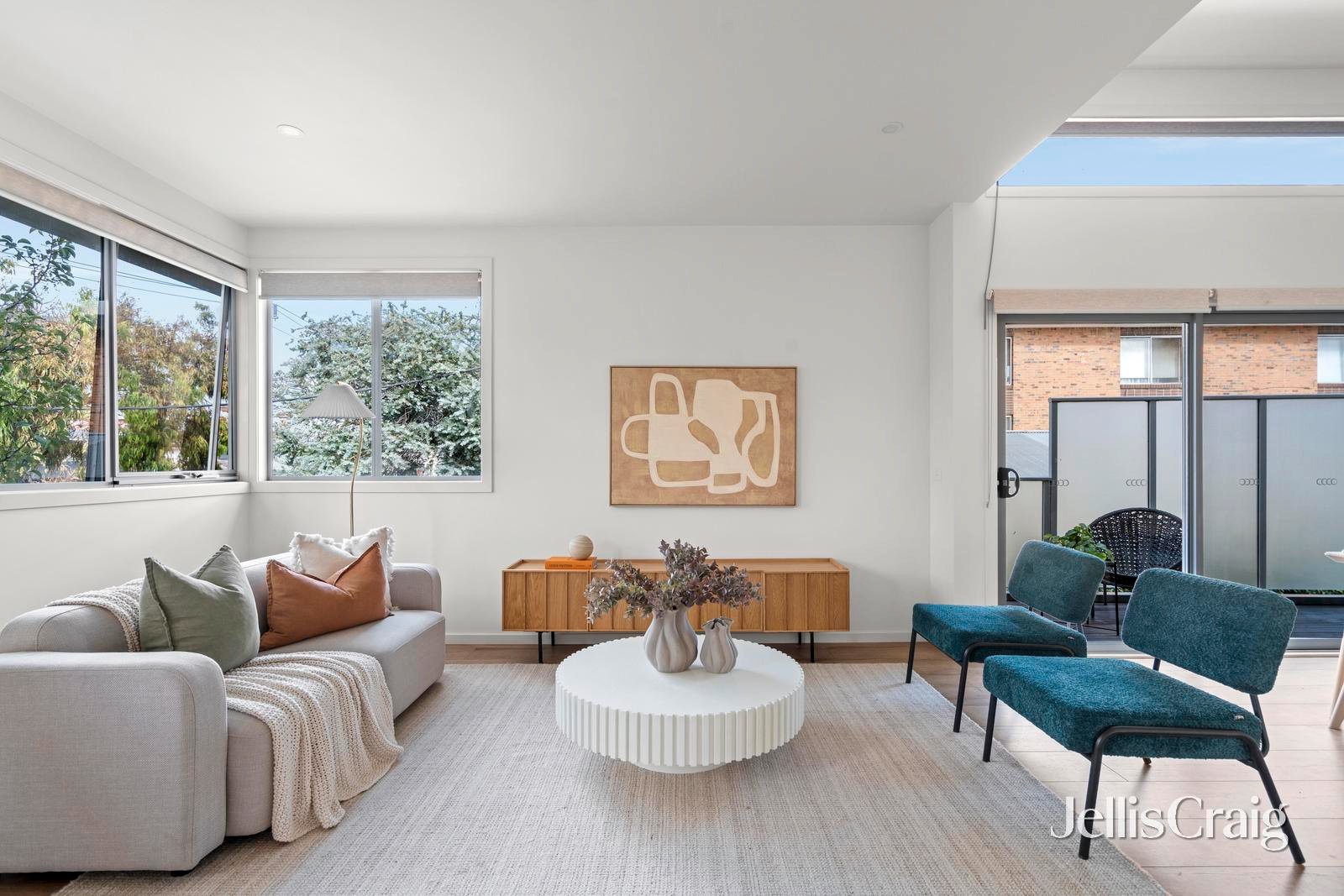 1/87 Stewart Street, Brunswick image 2