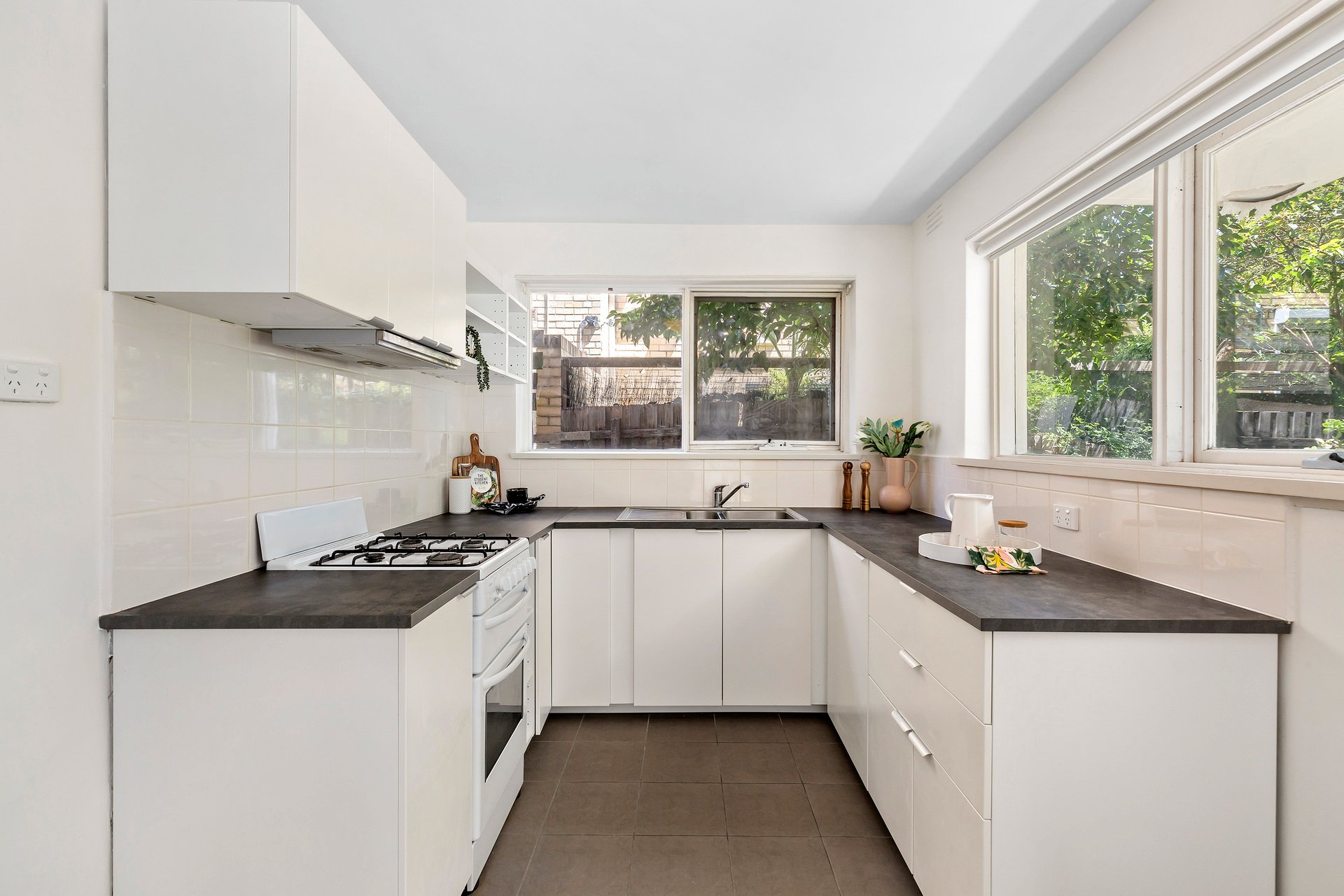 1/87 Studley Park Road, Kew image 4