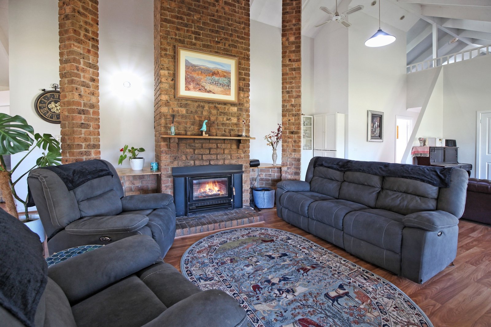 Property Gallery Thumbnail 8