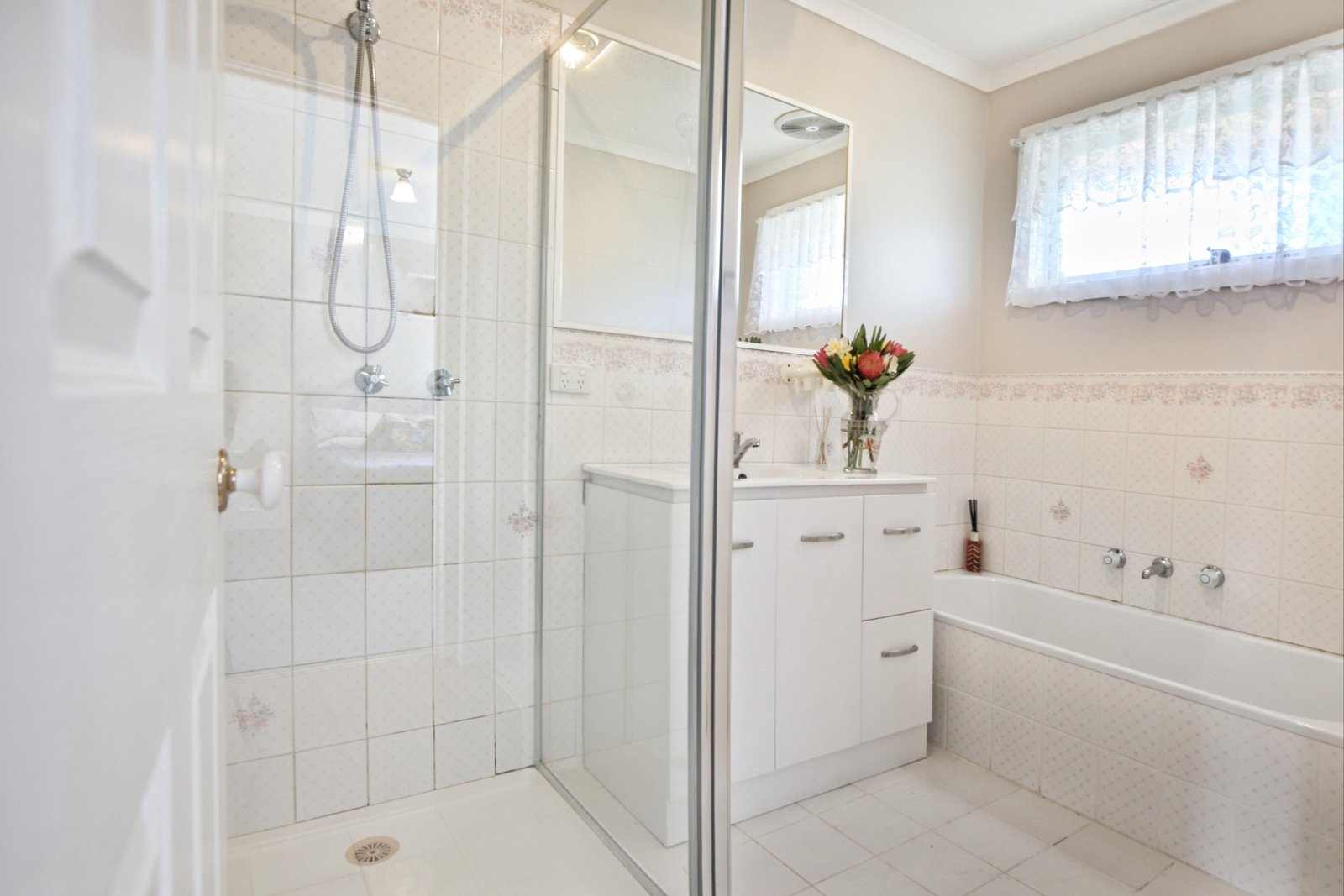 Property Gallery Thumbnail 15
