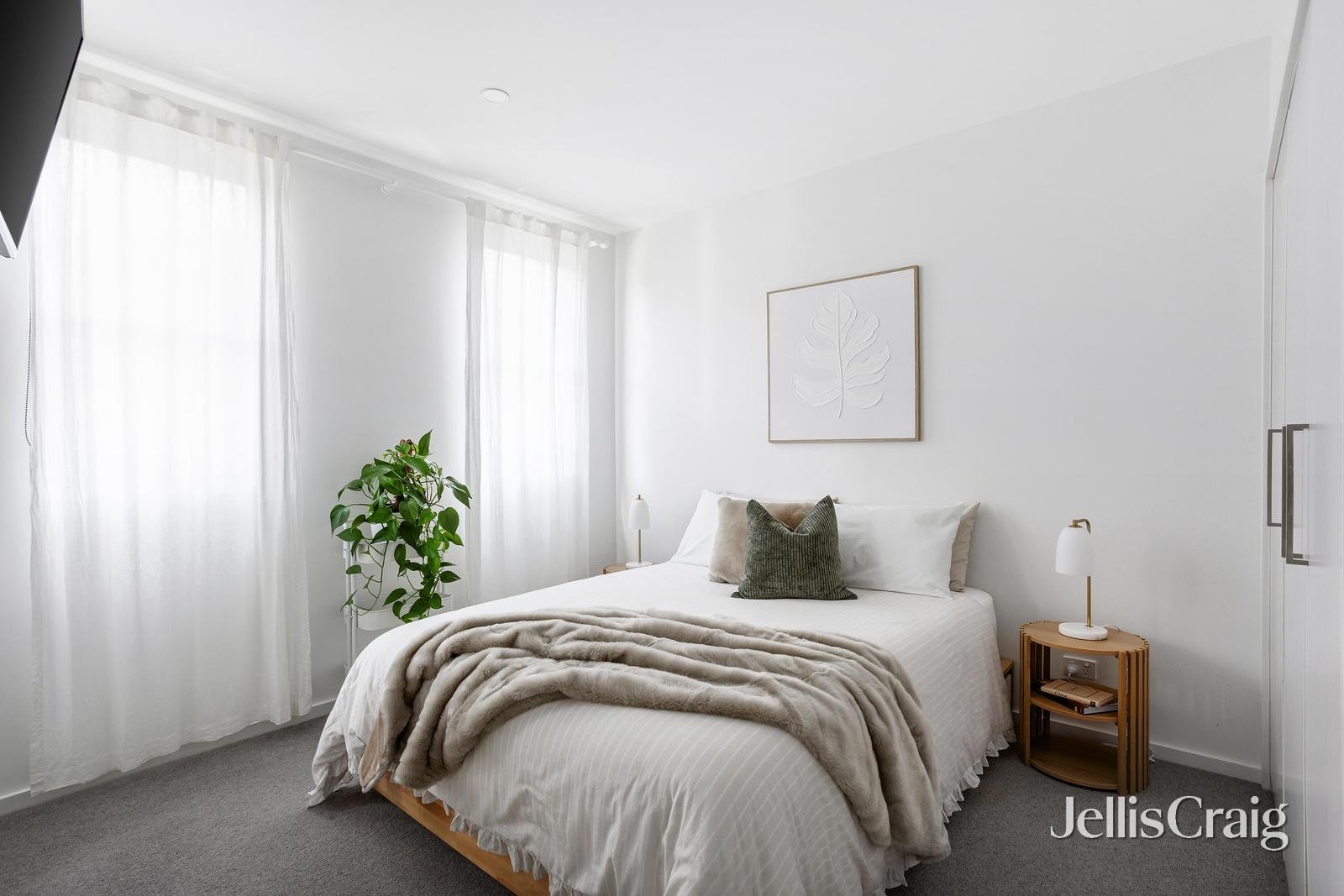 18/765 Malvern Road, Toorak image 6