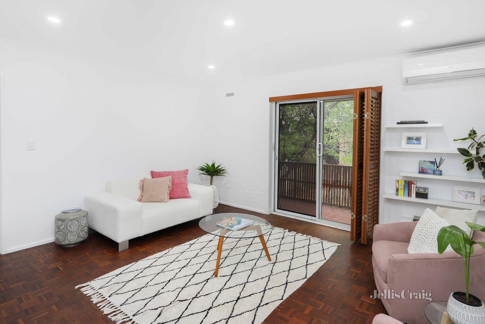 18/77 Dover Road, Williamstown image 4