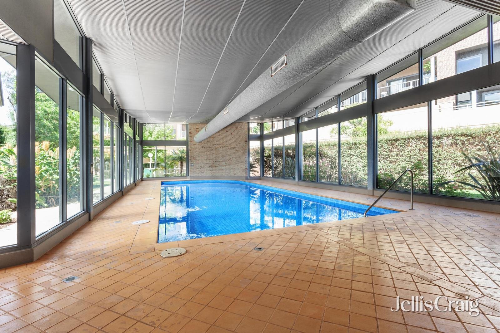 18/781 Whitehorse Road, Mont&nbsp;Albert image 8
