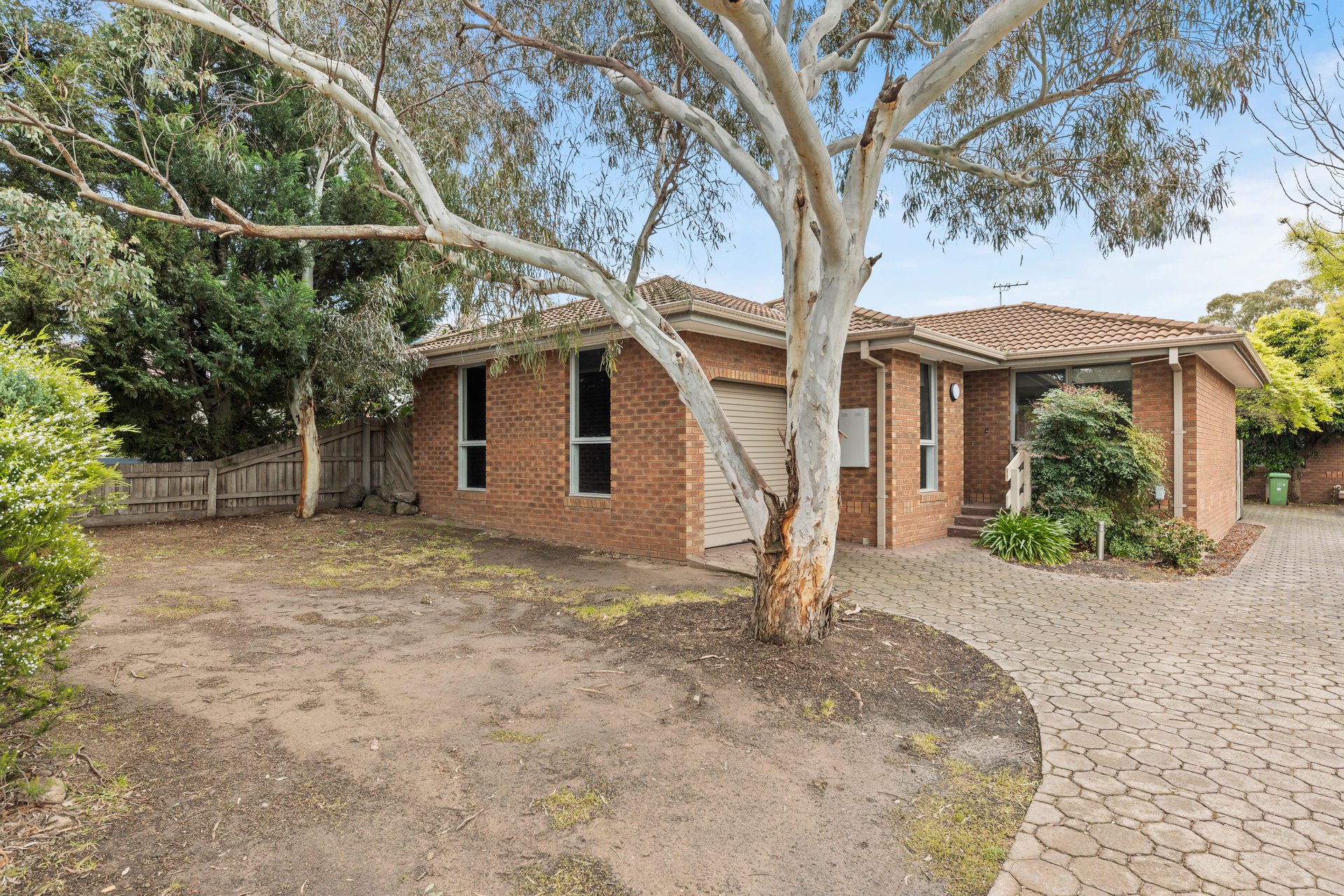 1/88 Highview Crescent, Macleod image 1