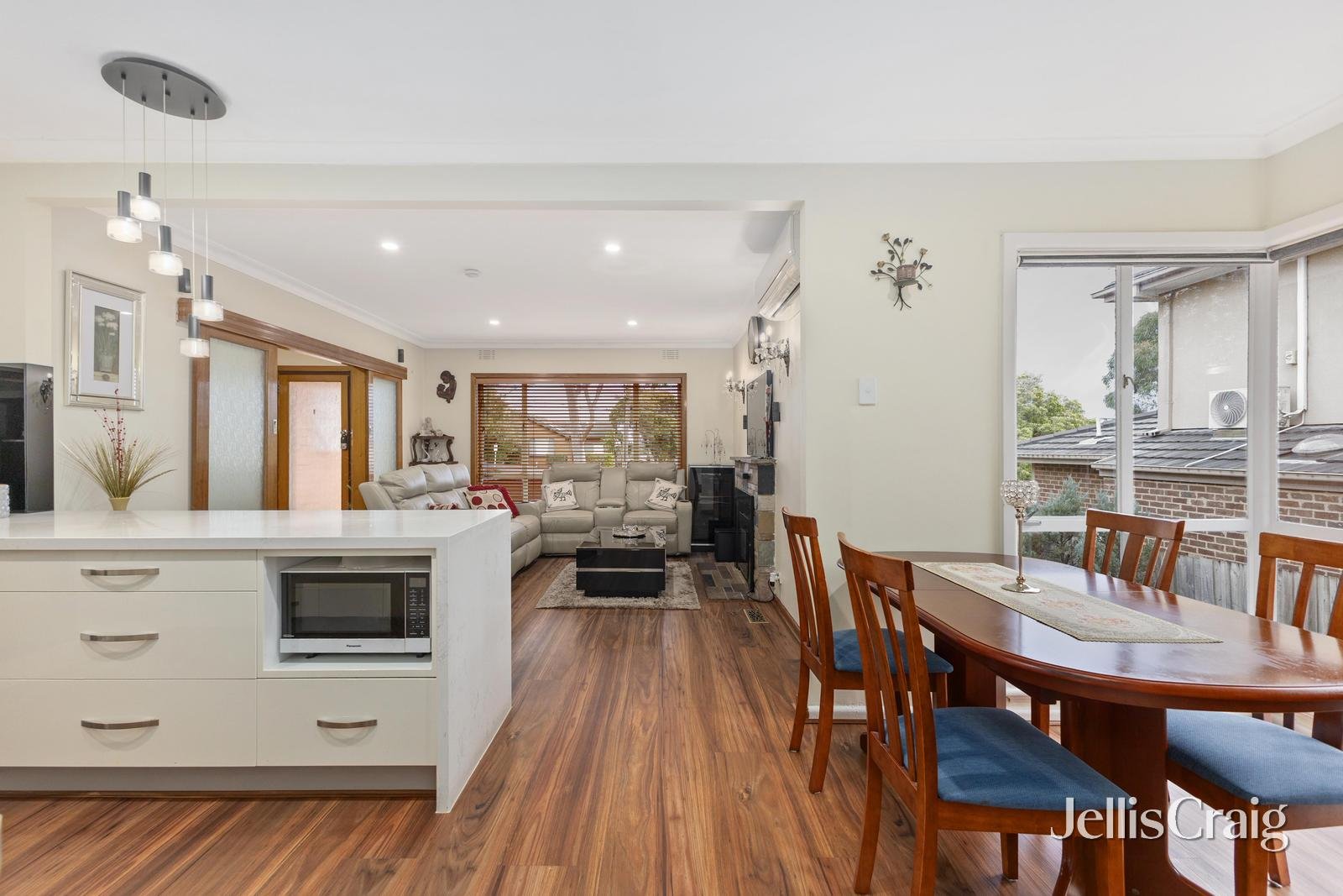 1/88 Huntingdale Road, Mount Waverley image 5