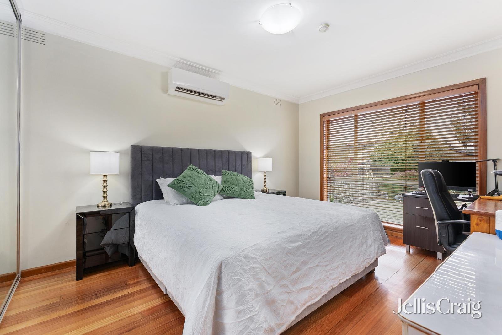 1/88 Huntingdale Road, Mount Waverley image 6