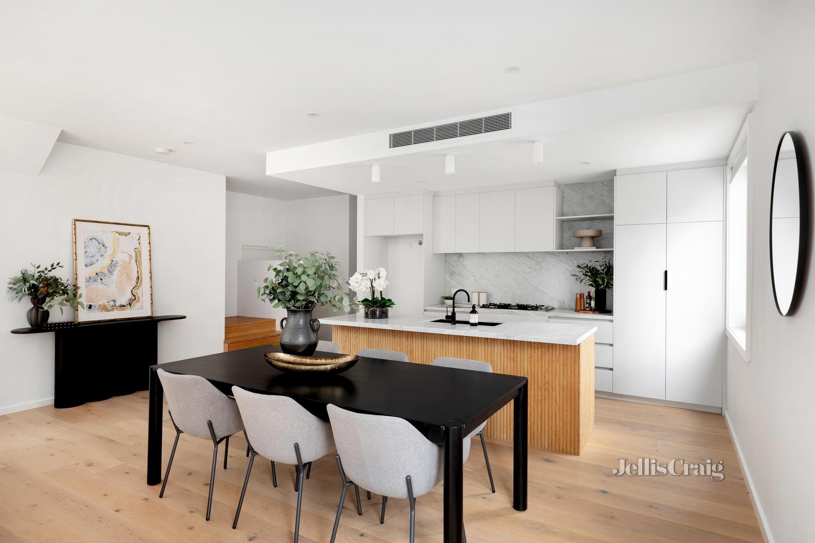 1/88 Karingal Drive, Eltham North image 5