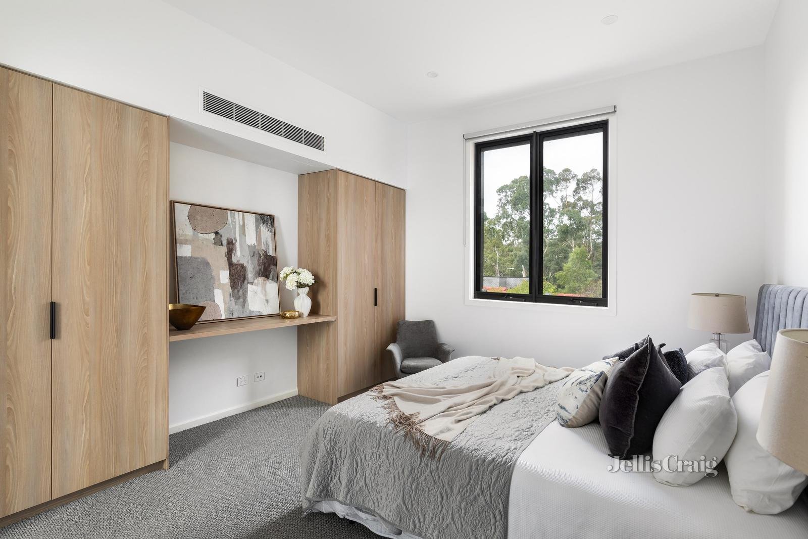 1/88 Karingal Drive, Eltham North image 6