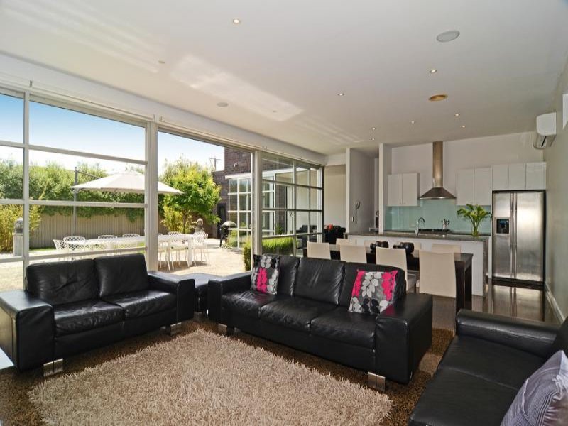 1885 Sturt Street, Alfredton image 10