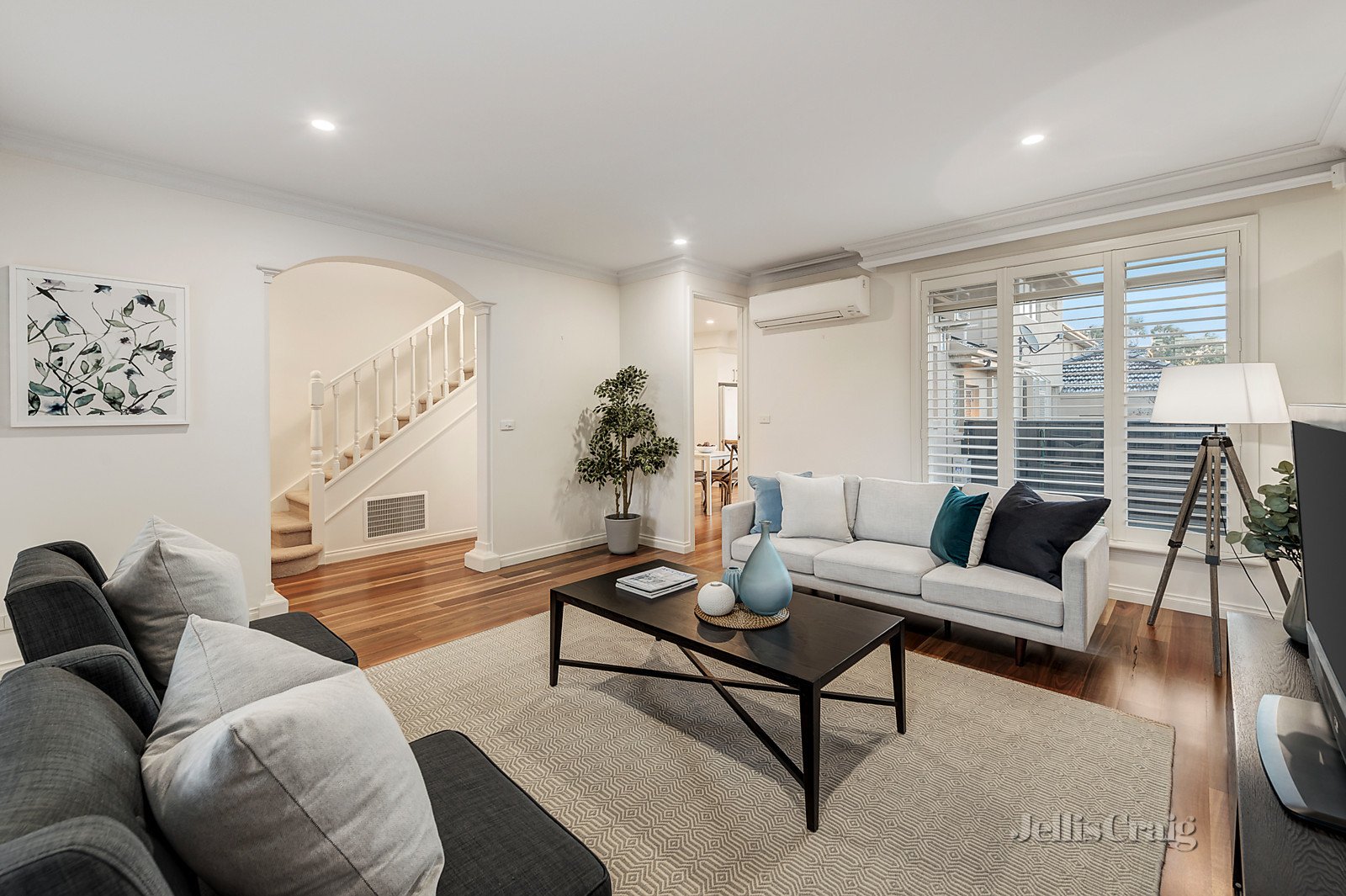 1/89 Balwyn Road, Balwyn image 1