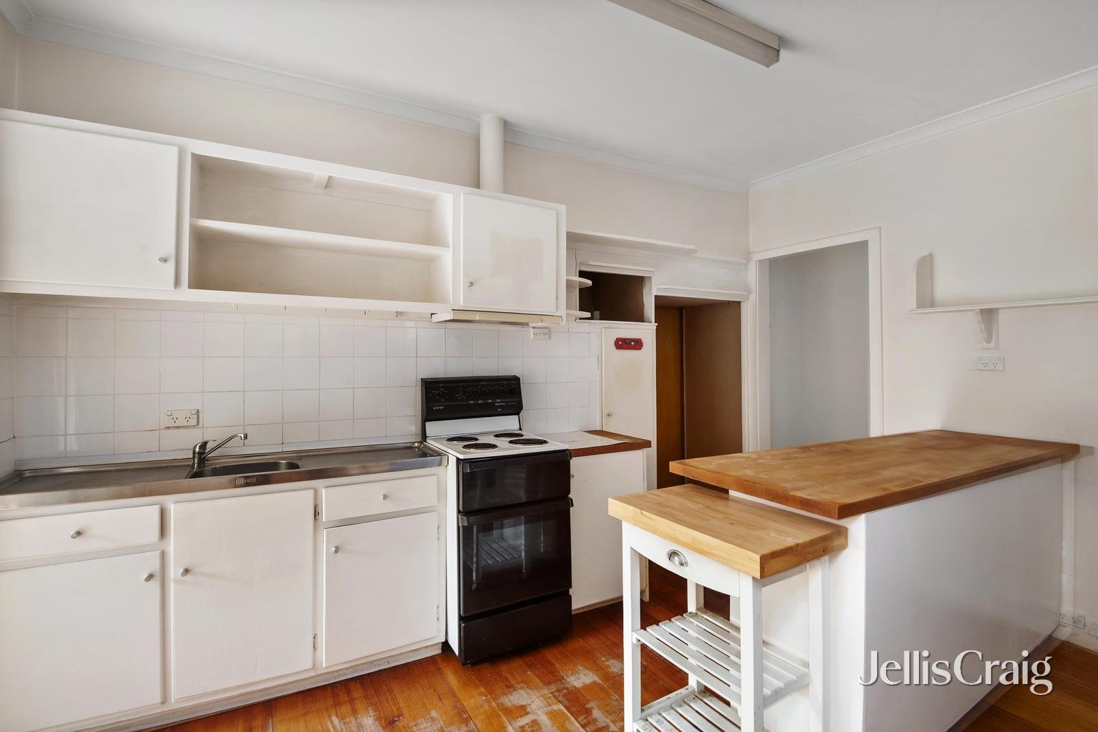 189 Beverley Road, Rosanna image 4