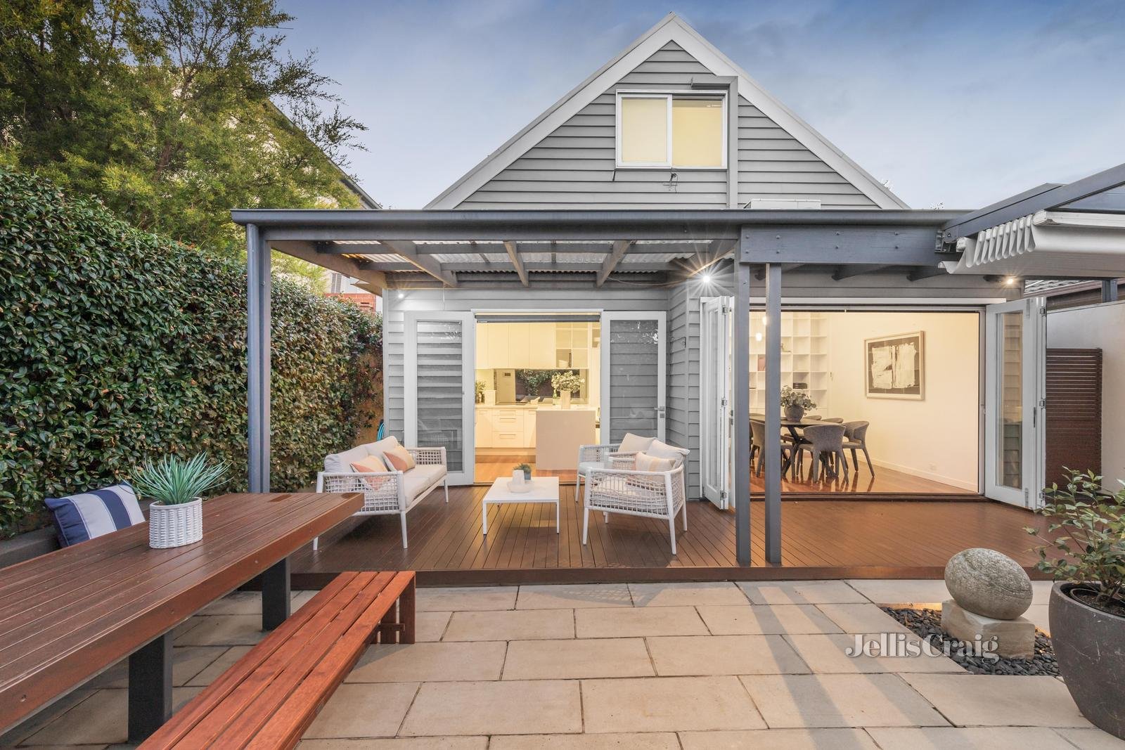 189 Coppin Street, Richmond image 3