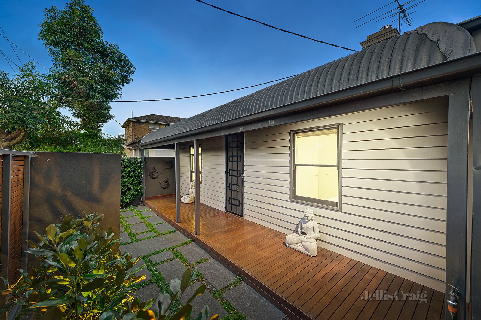 189 Coppin Street, Richmond image 2