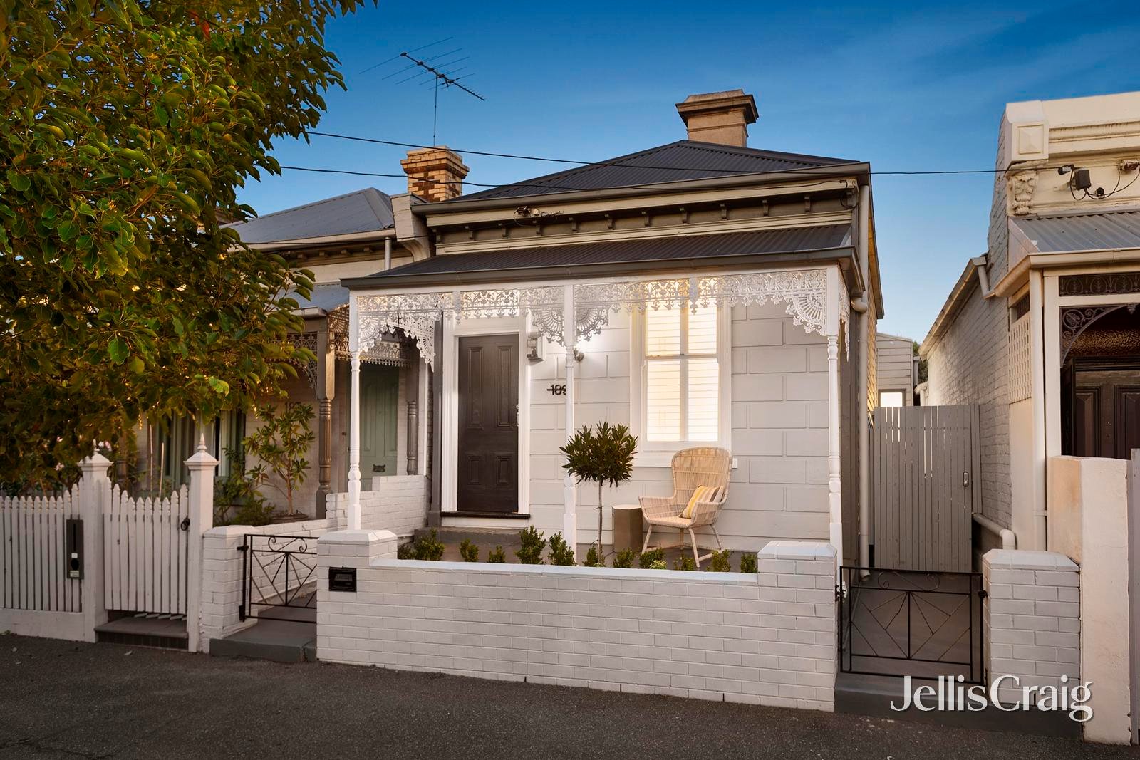 189 Nelson Road, South&nbsp;Melbourne image 1