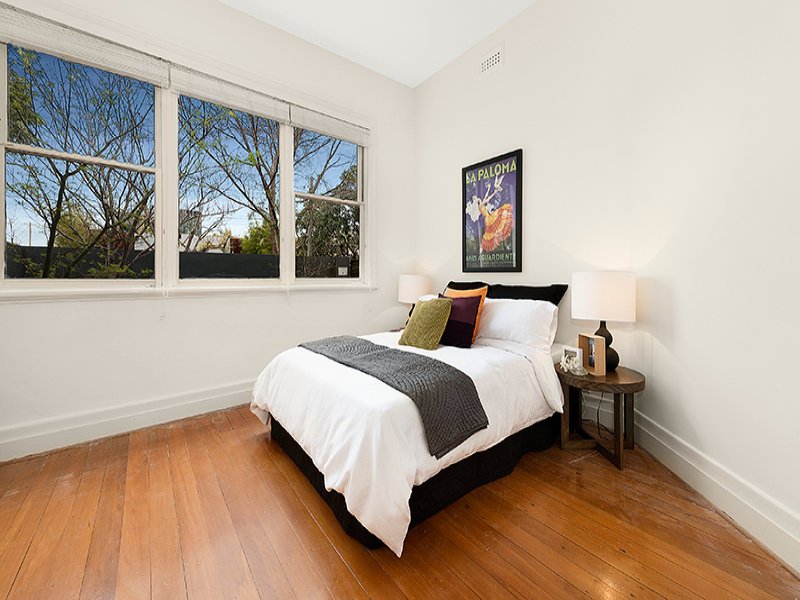 189 Ormond Road, Elwood image 4