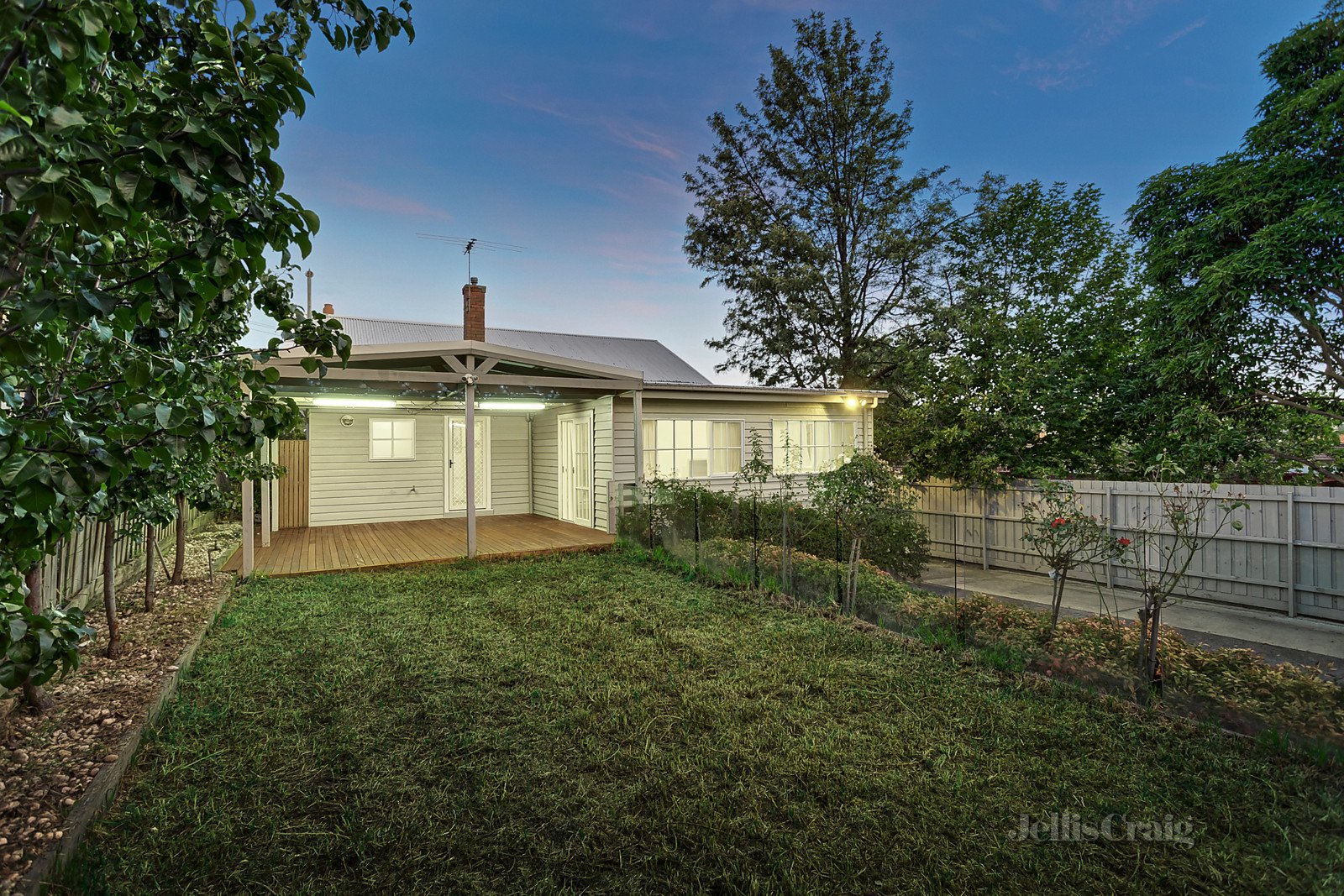 189 Wattle Valley Road, Camberwell image 4