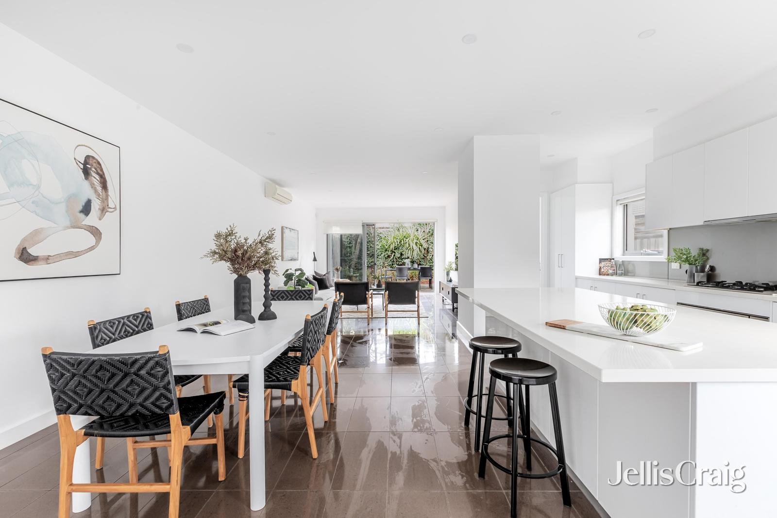 18a Adrian Street, Bentleigh East image 4
