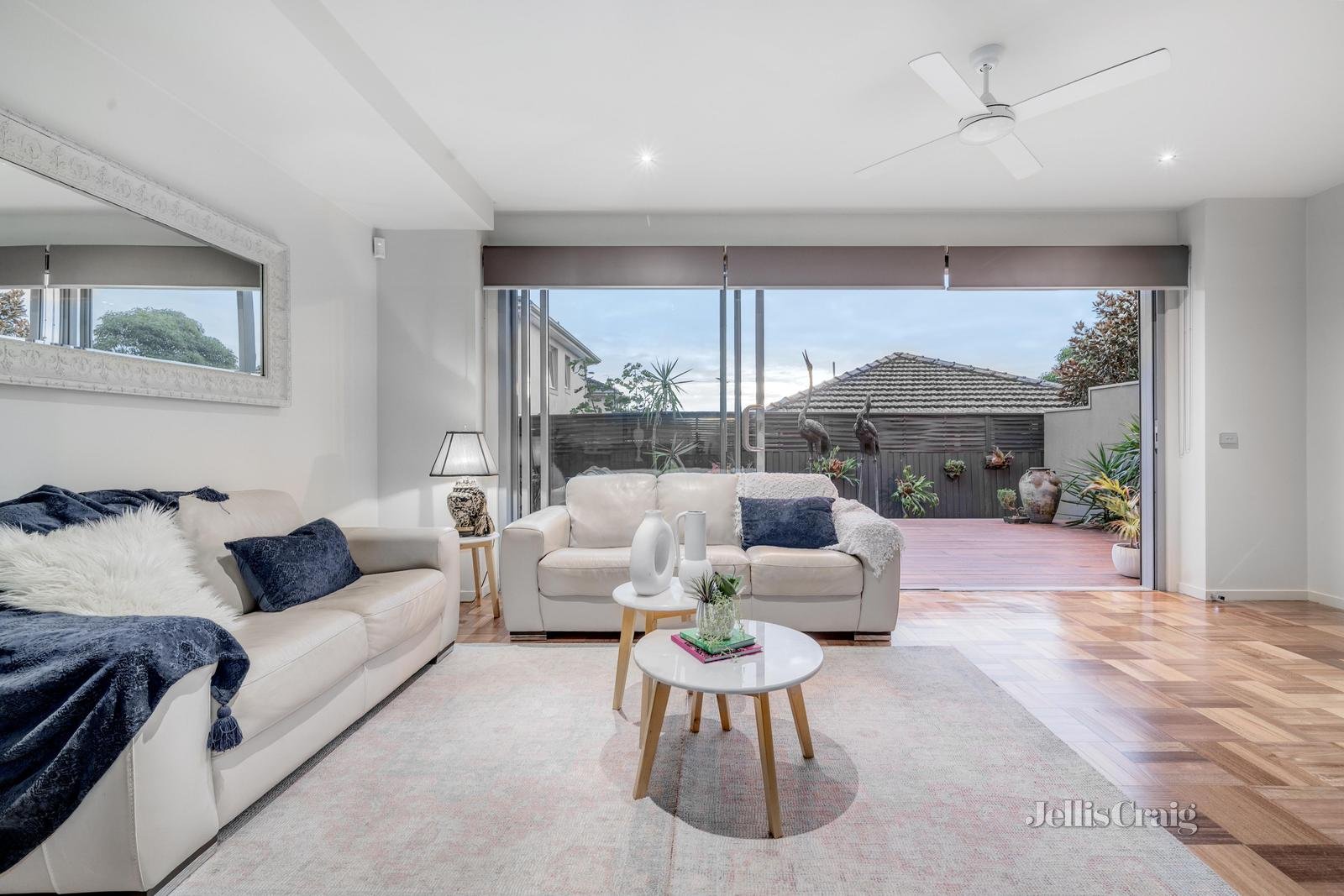 18a Churchill Street, Doncaster East image 4