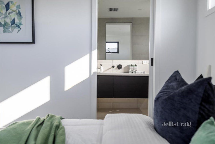 18A Draper Street, Mckinnon image 12