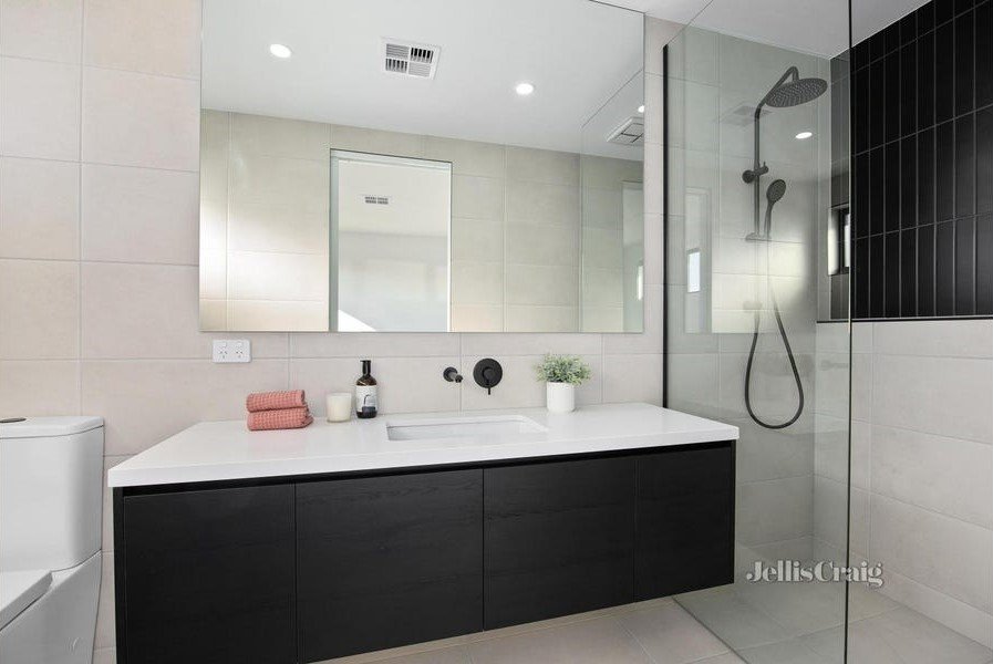 18A Draper Street, Mckinnon image 13