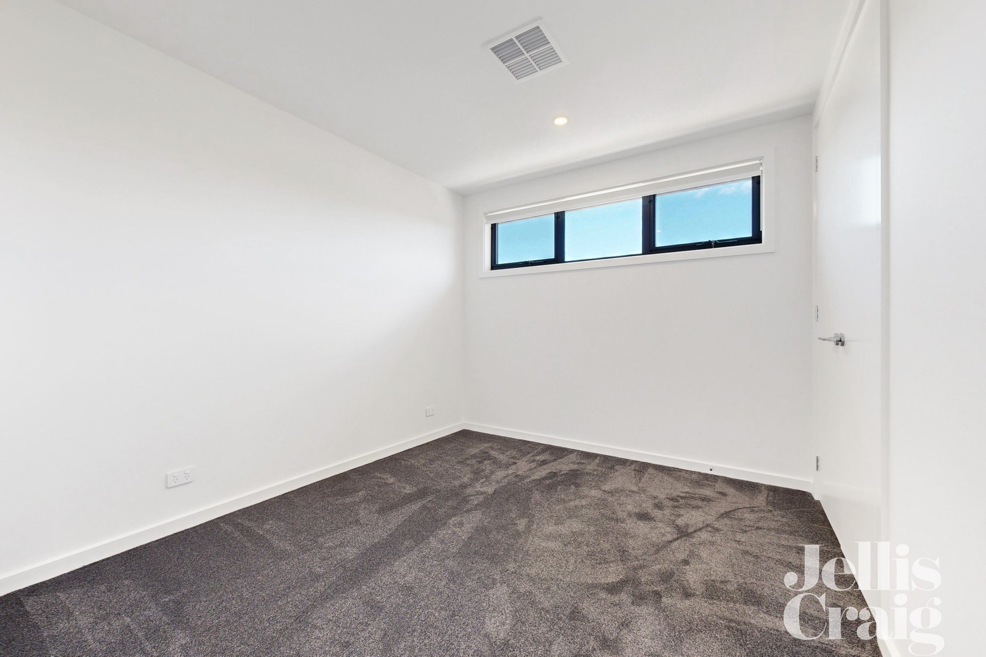 18A Noora Avenue, Bentleigh East image 13