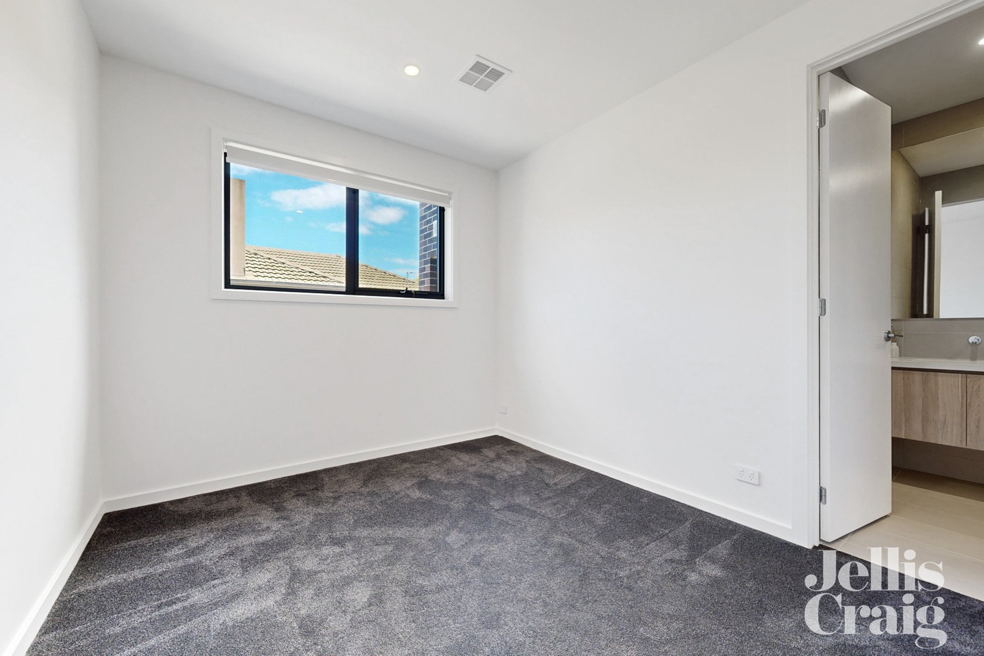 18A Noora Avenue, Bentleigh East image 14