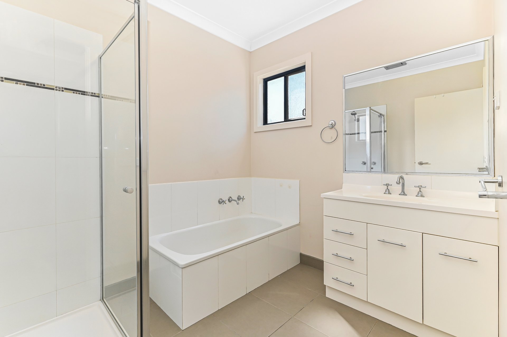 18A Orchard Road, Bayswater image 5