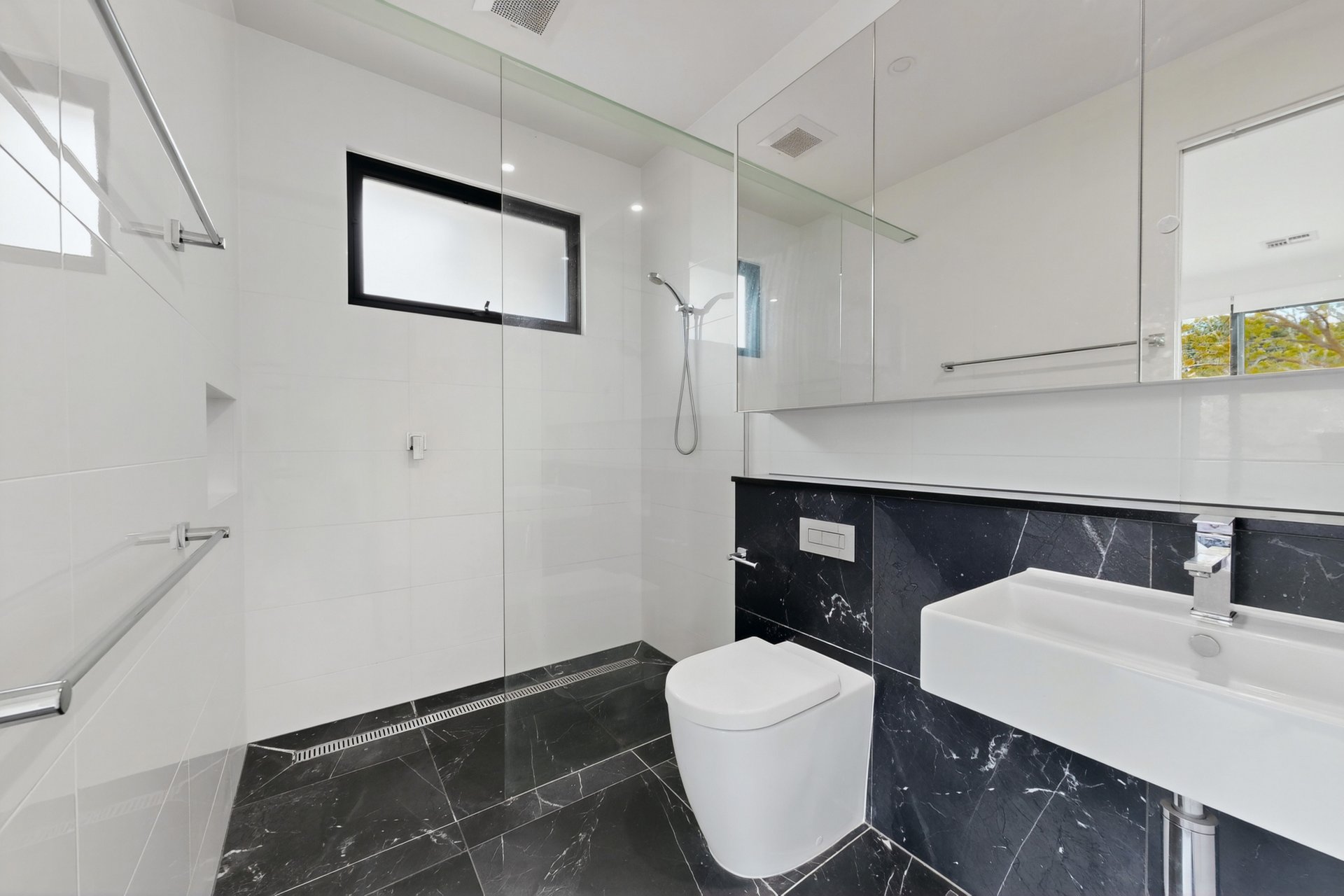 18A Percy Street, Balwyn image 9