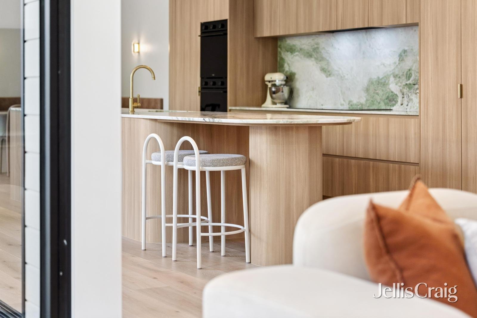 18A Queen Victoria Street, Newington image 6