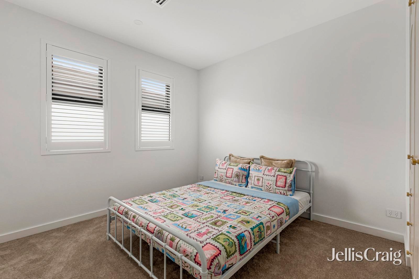 18A Sapphire Street, Essendon&nbsp;West image 11