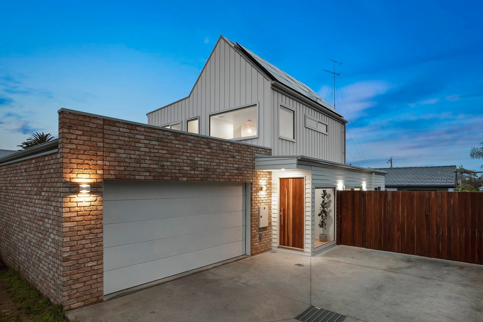 Property Gallery - Main Image